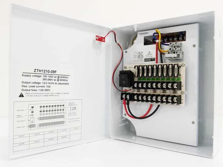 Alimentation 9 canaux 12V 10A 