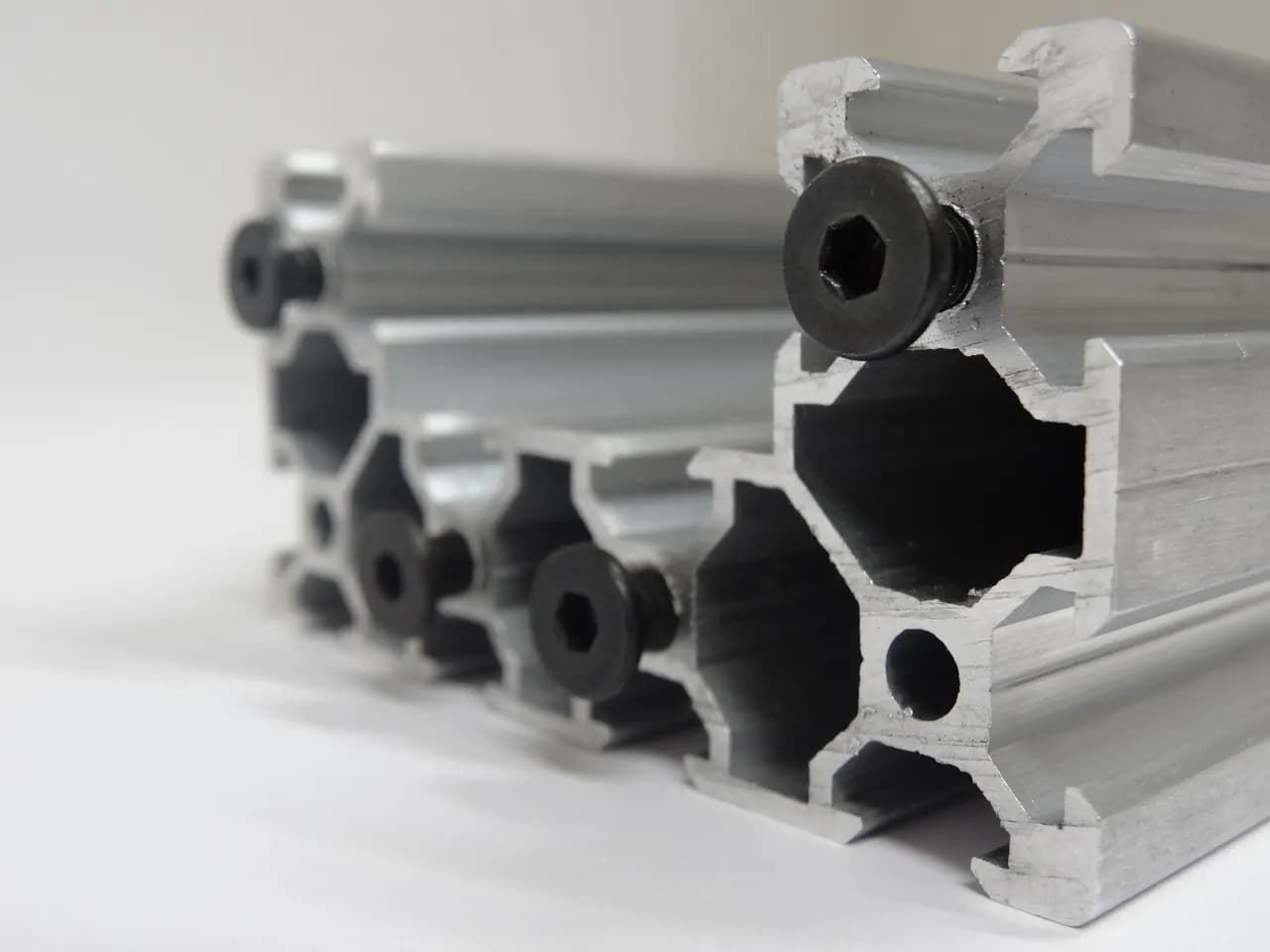 V-Slot™ C-Beam 40x80, Linear Rail (1m)