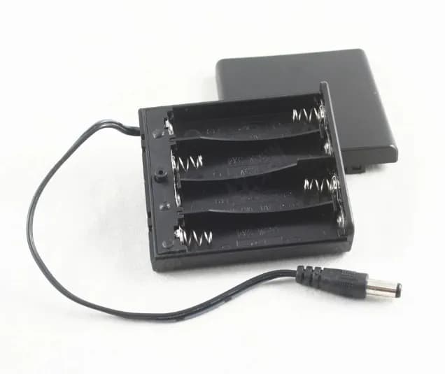 4xAA Battery Holder With Switch and DC connector