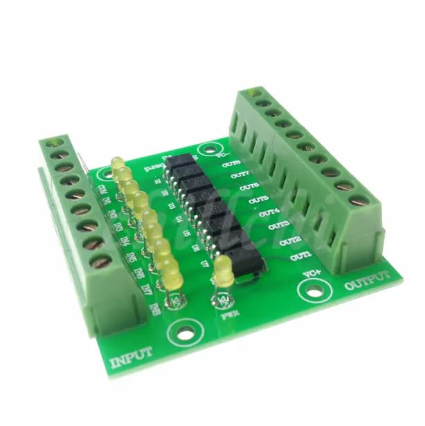 24V Input 5V Output Optocoupler Isolation Control Panel 8 Channel 