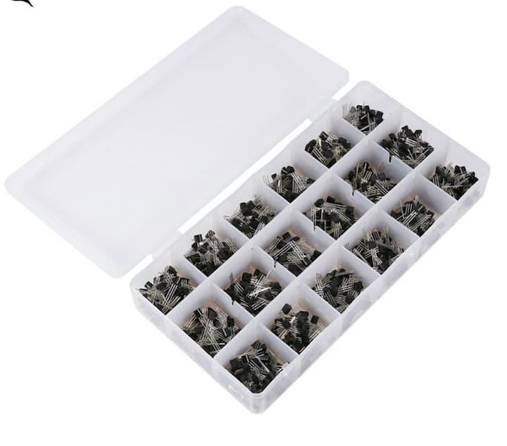 18 Value 900pcs Bipolar Triode Transistor TO-92 A1015-2N5551 — image 1