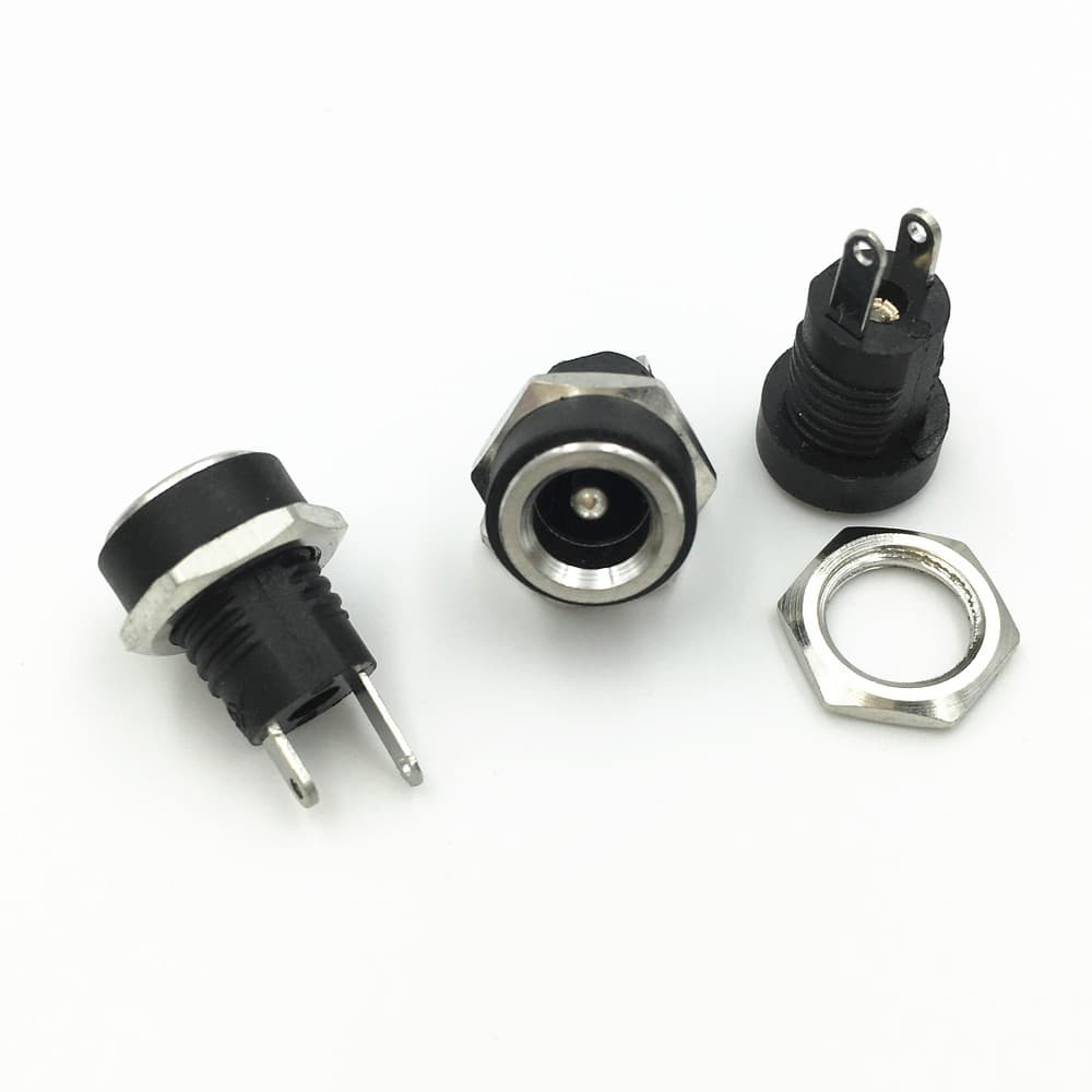 5,5 mm x 2,1 mm DC Power Jack Socket — image 1